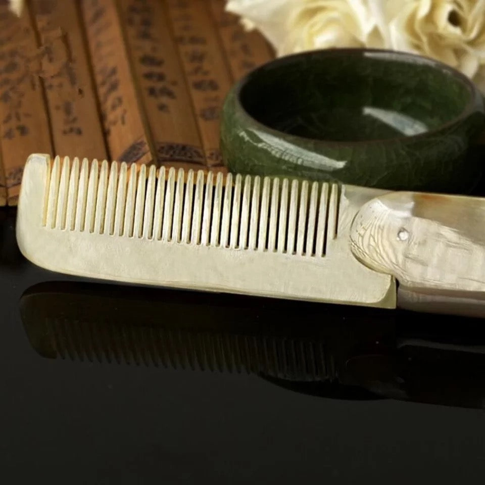 Folding Pocket Comb