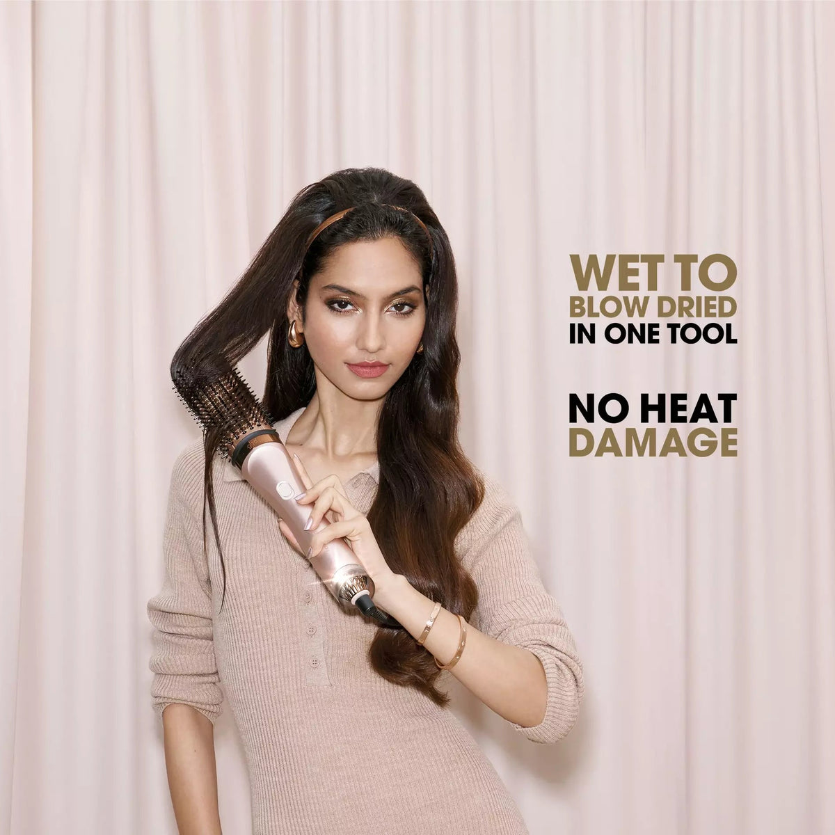 GHD DUET BLOWDRY HAIR DRYER BRUSH FESTIVE GIFT SET IN CASHMERE BEIGE