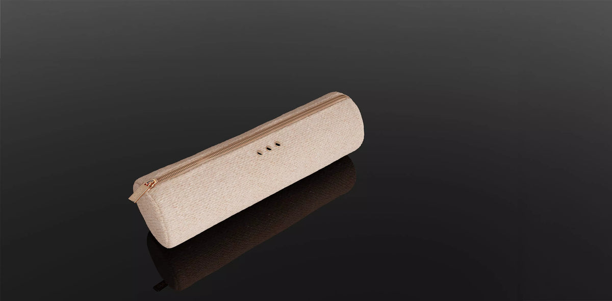 GHD GOLD HAIR STRAIGHTENER FESTIVE GIFT SET IN CASHMERE BEIGE