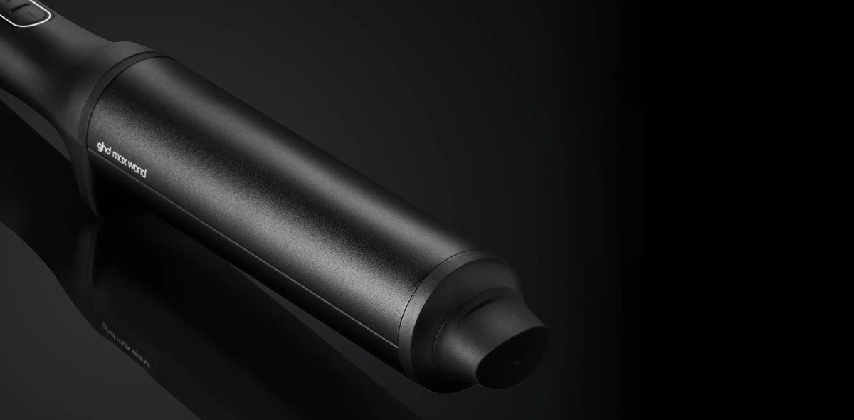 GHD CHRONOS CURVE MAX WAND (LARGE 38MM BARREL) FESTIVE GIFT SET IN BLACK