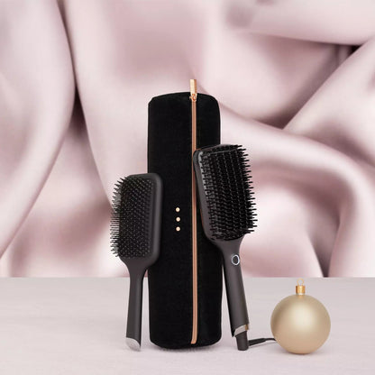 GHD GLIDE+ MAX HOT BRUSH FESTIVE GIFT SET IN BLACK